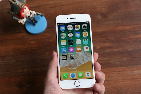 用于iPhone 9的PCB訂單推遲到位：3月能否發(fā)布及上市備貨量引擔憂