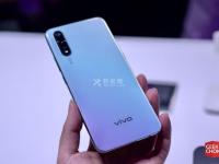 如何關閉iQOO手機App軟件更新提示？一招搞定！