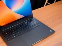 如何解決榮耀筆記本電腦無法連接外部音響或耳機的問題