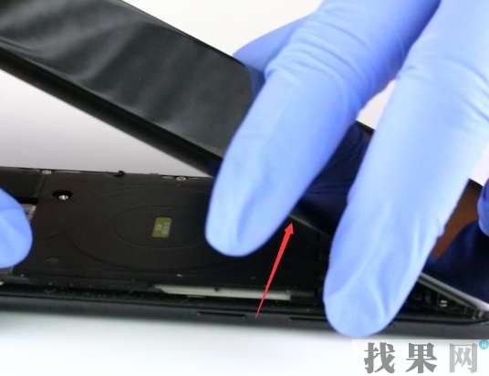 找果網分享三星S8換電池維修圖文教程