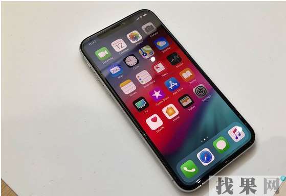 找果網告訴你iPhone XS Max手機閃屏跳屏和反應慢怎么解決？