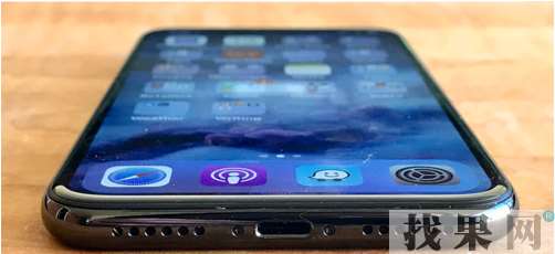 iPhone xs max后置攝像頭進灰塵的維修辦法