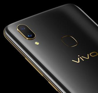 彭于晏化身“黑金使者”助力vivo X21黑金版預售