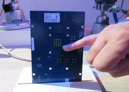 華為5G概念剛出，vivo率先展示5G原型機(jī)，網(wǎng)友：科技限制了想象！
