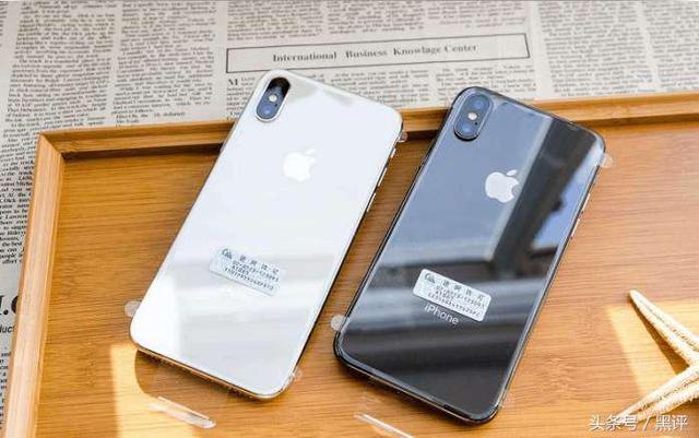 蘋果良知了,iPhoneX總算跌至新賤價,網友:只能說再會