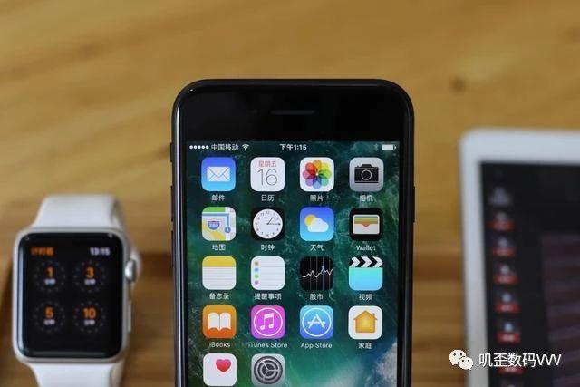 新的ios體系行將到來,這三款iphone勸你別再買了!