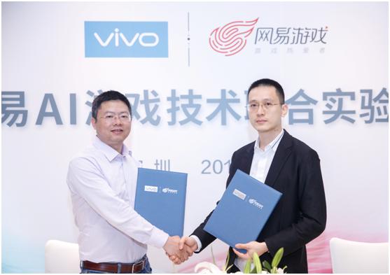 為了讓游戲體會更強壯，vivo又聯手網易游戲，建立游戲實驗室