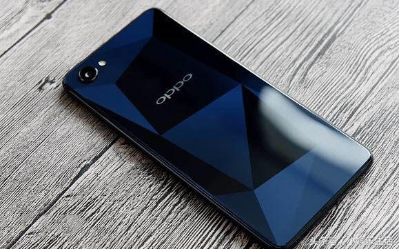 OPPO給力了：全面屏+高顏值+中端功能+4GB+AI攝影，1699元起