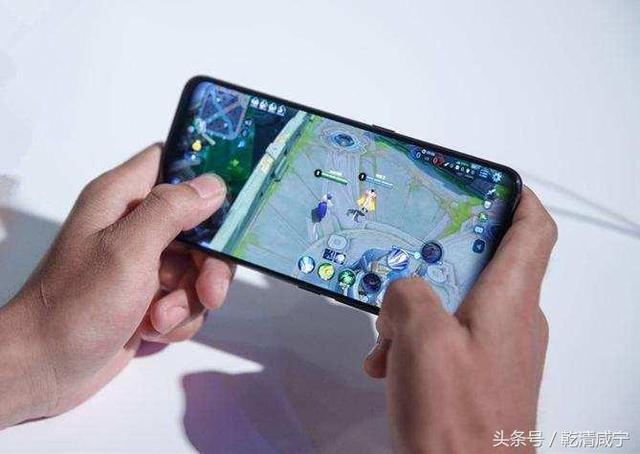 不再被硬件拖后腿，為什么vivo NEX依然被以為「智商判定機」