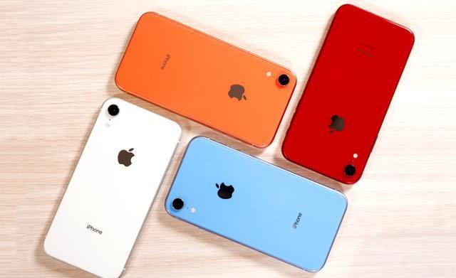 iPhone XR剛開售就降價,網友:定價虛高令人無法承受 iPhone XR剛開售就降價,網友:定價虛高令人無法承受
