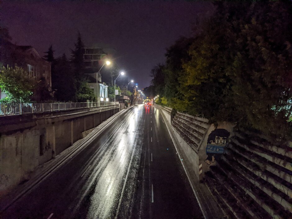 Pixel 4 XL - Night Mode Camera Comparison