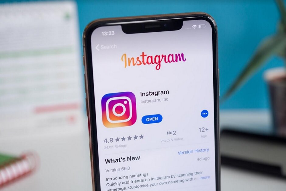 Instagram tests hiding