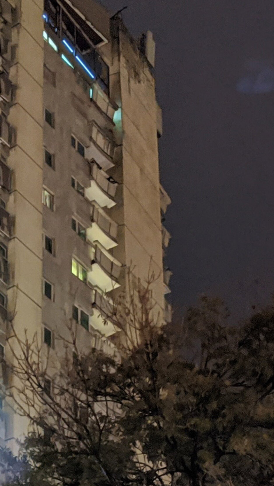 Pixel 4 XL - Night Mode Camera Comparison