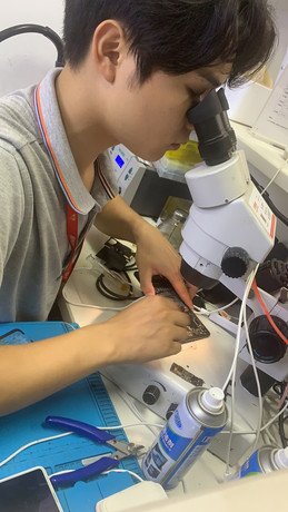 成都青羊區蘋果維修點尚易－成都恒大購物中心店維修技術