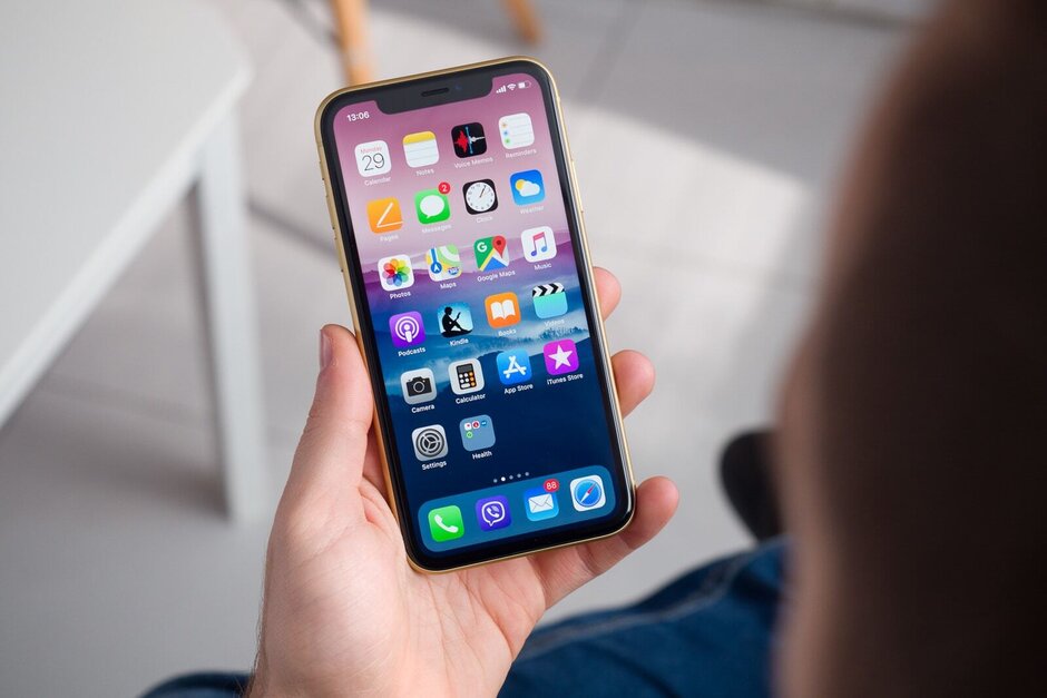 Sky Mobile的交易:128GB蘋果iPhone XR的價格為64GB
