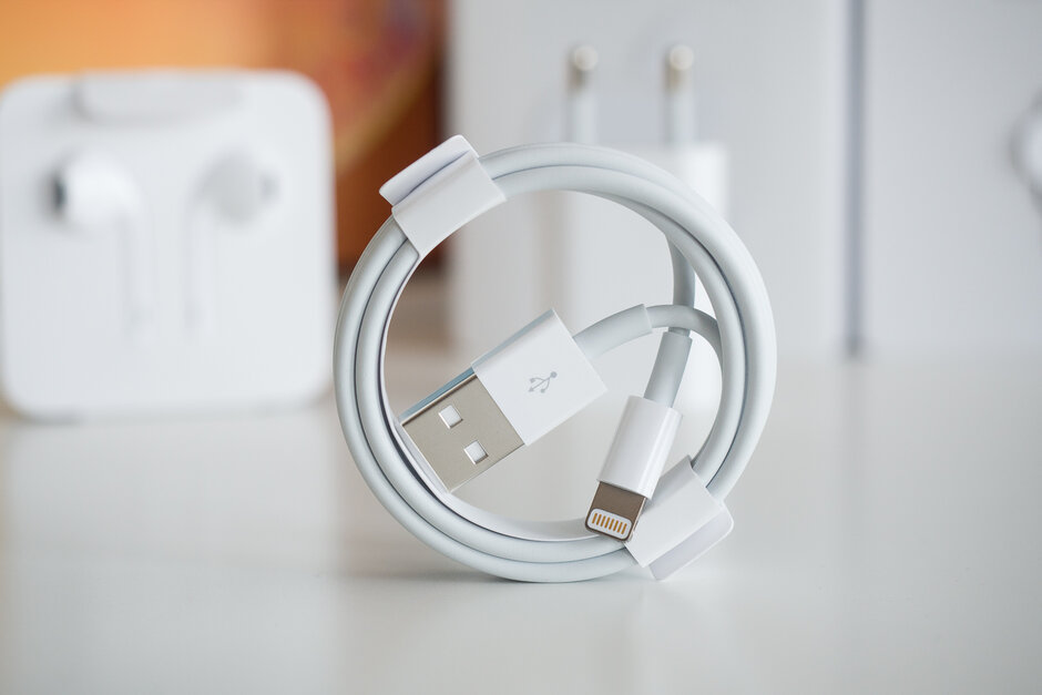 蘋果將跳過USB-C在iPhone 12/Pro 5G上的應用，明年將無端口