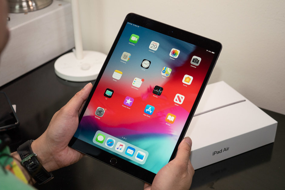 新款10.8英寸iPad和8.5英寸iPad Mini將配備20W內盒充電器