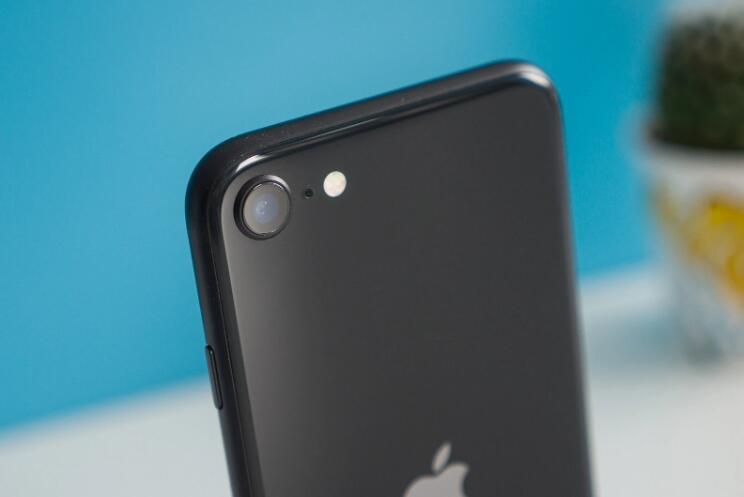 iPhone和iPad的設計團隊已經為蘋果員工開發了口罩